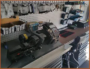 Houston Top Locksmith  Houston, TX 281-502-1501 - 16-mobile-locksmith